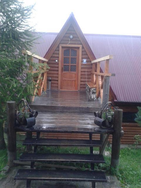 Boykivskiy Dvir Hotel Yasenitsa Zamkova Exterior foto